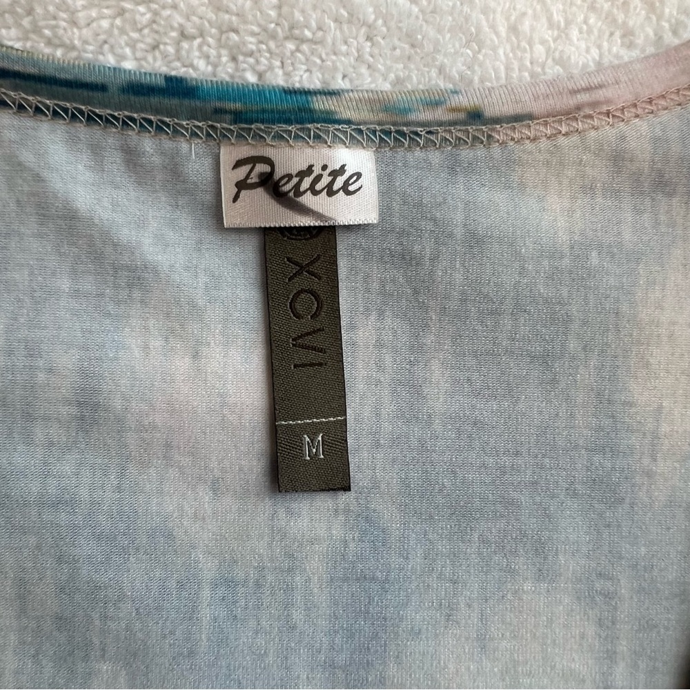 XCVI Watercolor Print‎ 3/4 Sleeve Shirt Size PM - Picture 9 of 9